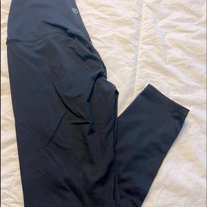 Born Primitive black scrunch butt size xl